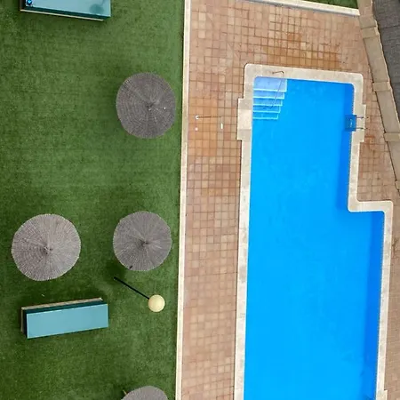 住宿加早餐酒店 Atico B&B Con Piscina *